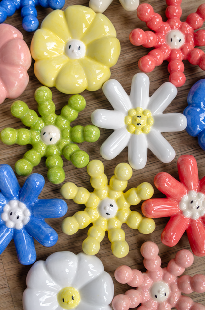 Puff Flower Dots