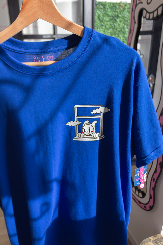 Camiseta Ilustrada "Wiggly is watching"