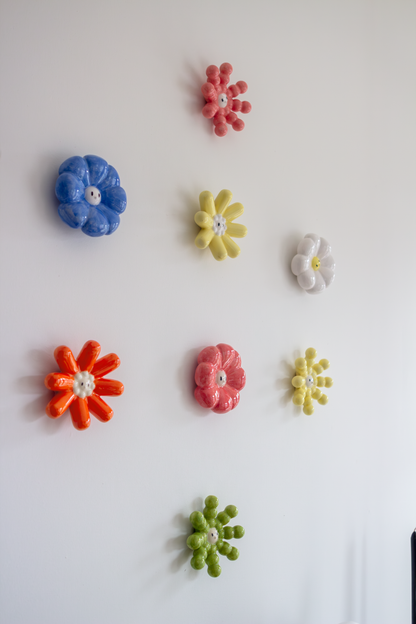 Puff Flower Dots