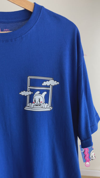 Camiseta Ilustrada "Wiggly is watching"